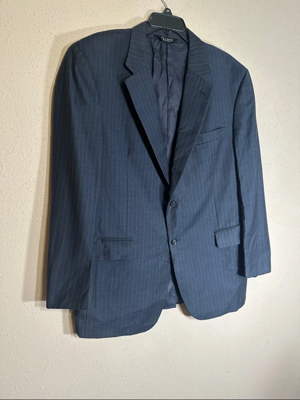 Jos. A. Bank Navy Blue Pinstripe Two-Button Suit Jacket Mens size 44 R